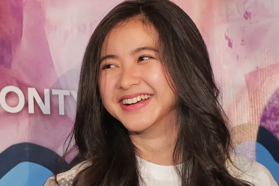 Adinda Azani
