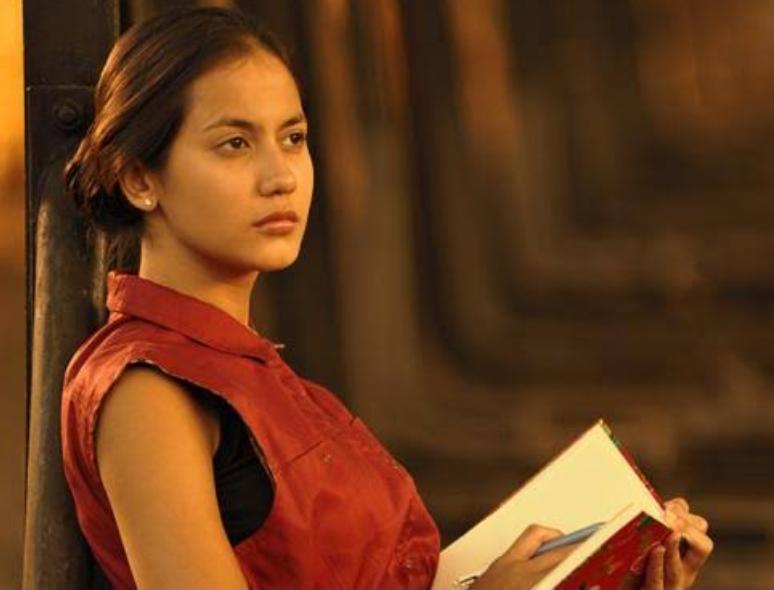 Pevita Pearce