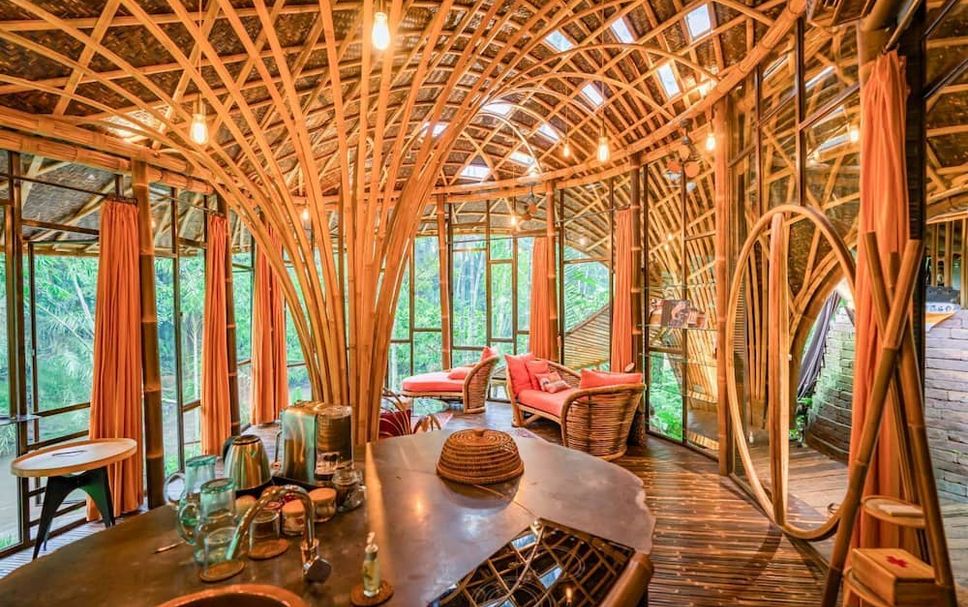 Bambu Indah Resort, Tempat Healing yang Menyatu dengan Alam 2 Konsep Unik yang Berbeda dari Resort Biasa
