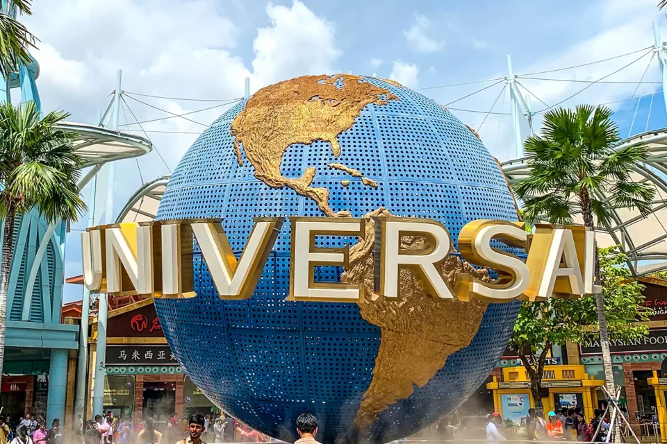 Universal Studios Singapore, Wisata Ikonik Singapura yang Selalu Seru 1 Universal Studios Singapore